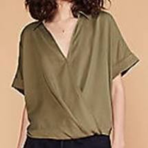 Lou and grey green wrap hi lo shirt - Picture 2 of 9